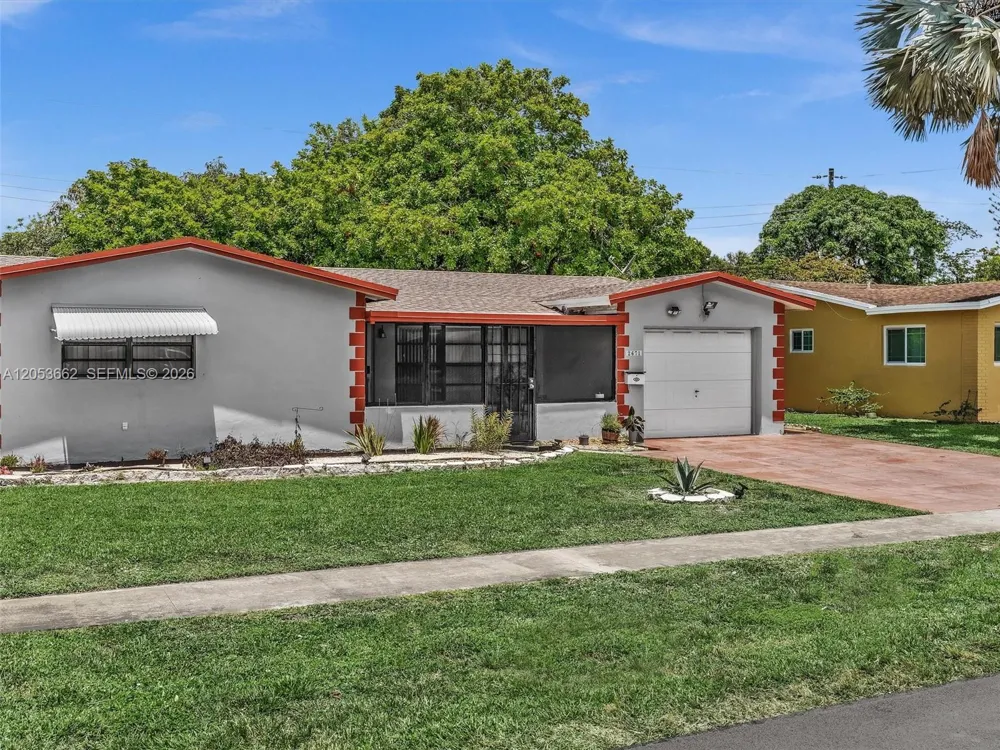2671 NW 44th Terrace Lauderhill, FL 33313