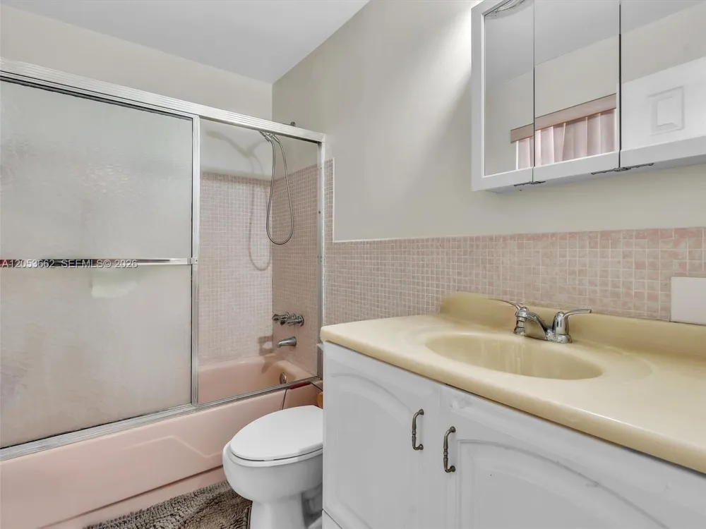 2671 NW 44th Terrace Lauderhill, FL 33313