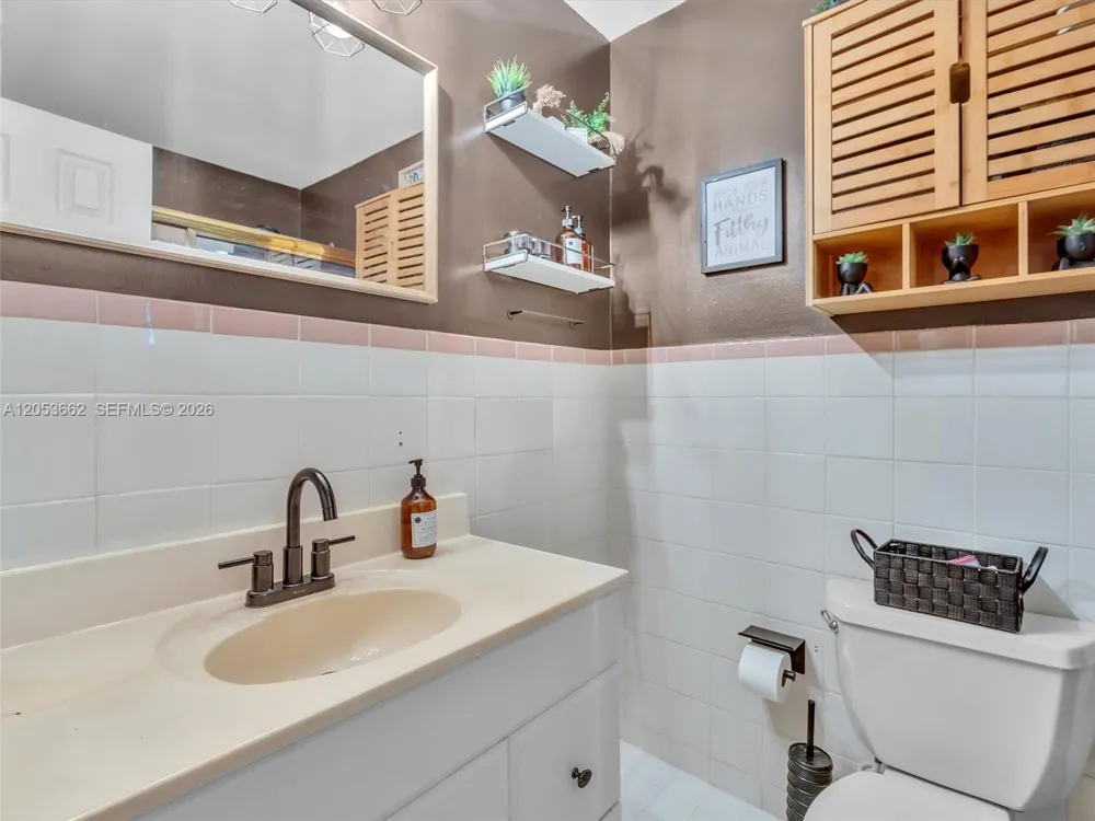 2671 NW 44th Terrace Lauderhill, FL 33313