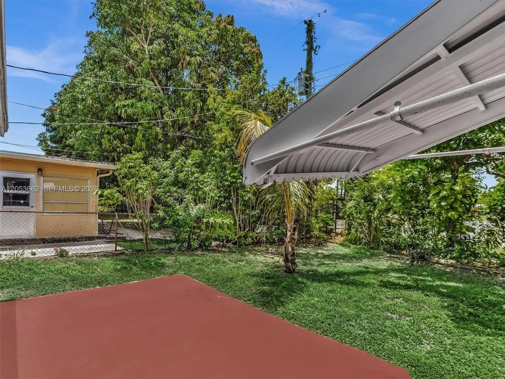 2671 NW 44th Terrace Lauderhill, FL 33313