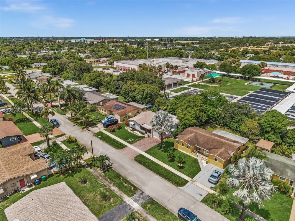2671 NW 44th Terrace Lauderhill, FL 33313