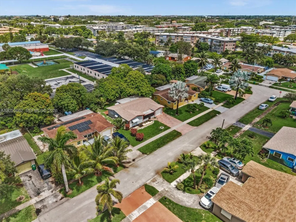2671 NW 44th Terrace Lauderhill, FL 33313