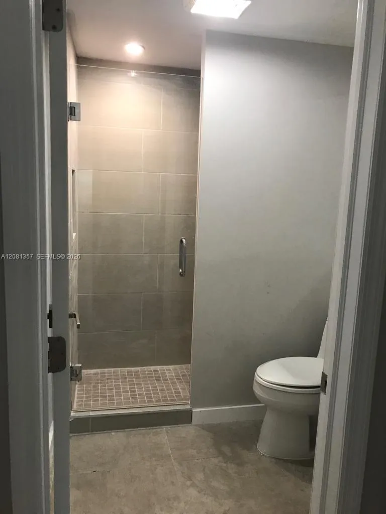 821 SW 29th Ct Miami, FL 33135
