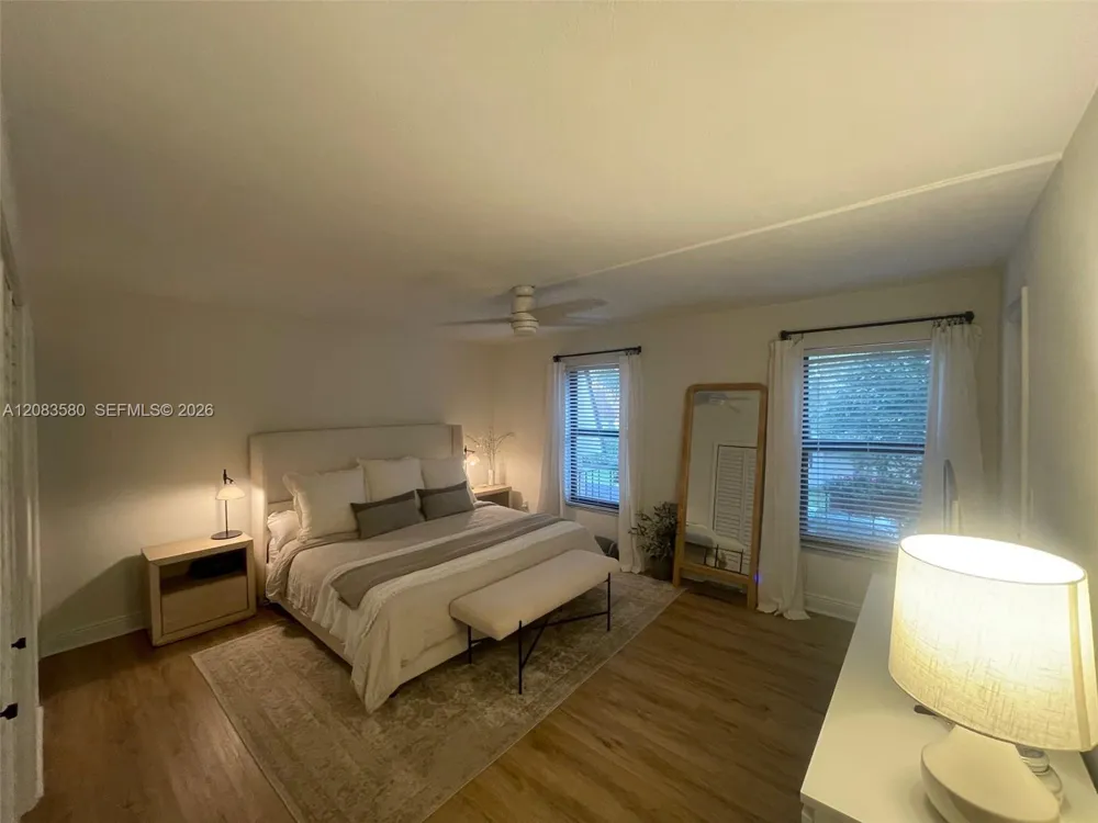 9765 SW 93rd Ter #9765 Miami, FL 33176