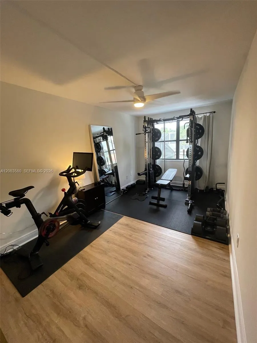 9765 SW 93rd Ter #9765 Miami, FL 33176