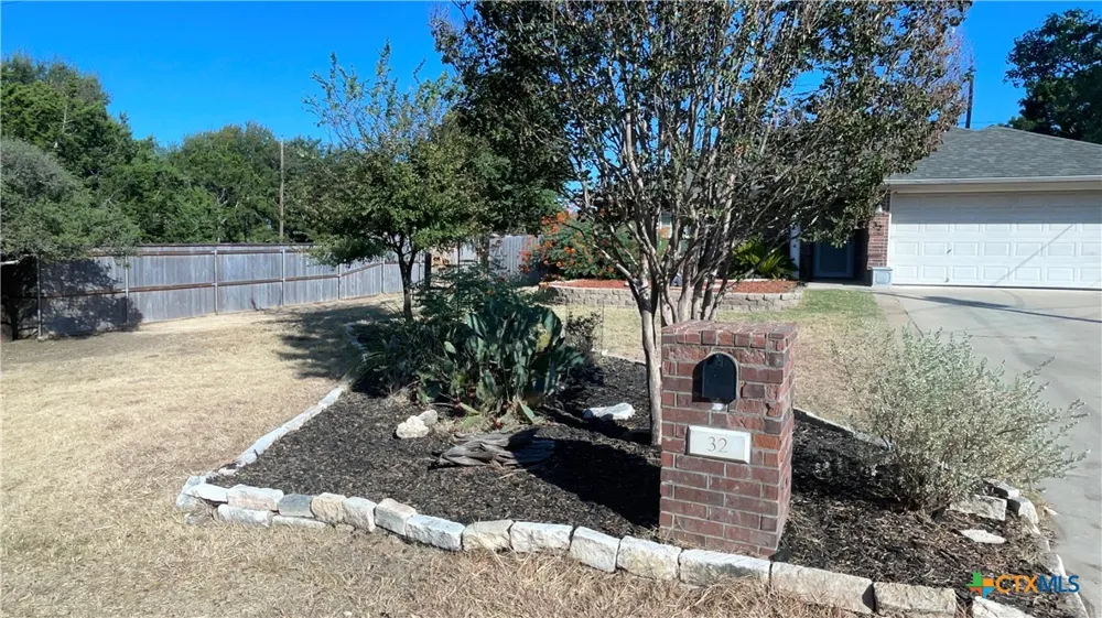32 Tanyard Road Morgans Point Resort, TX 76513