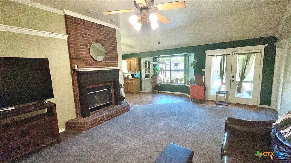 32 Tanyard Road Morgans Point Resort, TX 76513