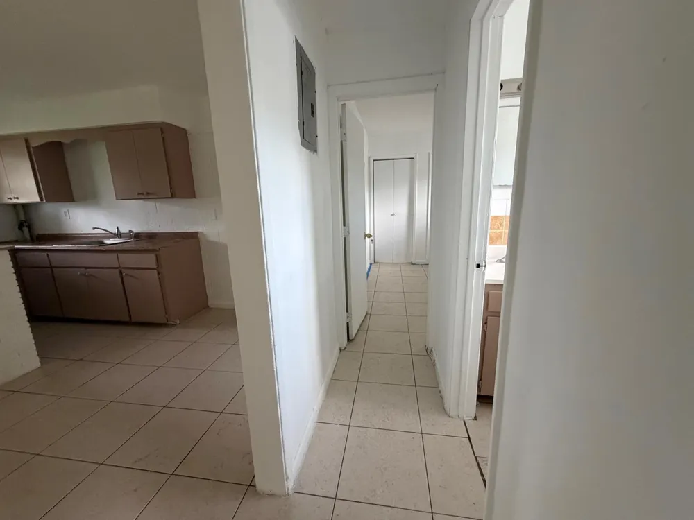 711 NW 4TH AVENUE #2 Fort Lauderdale, FL 33311