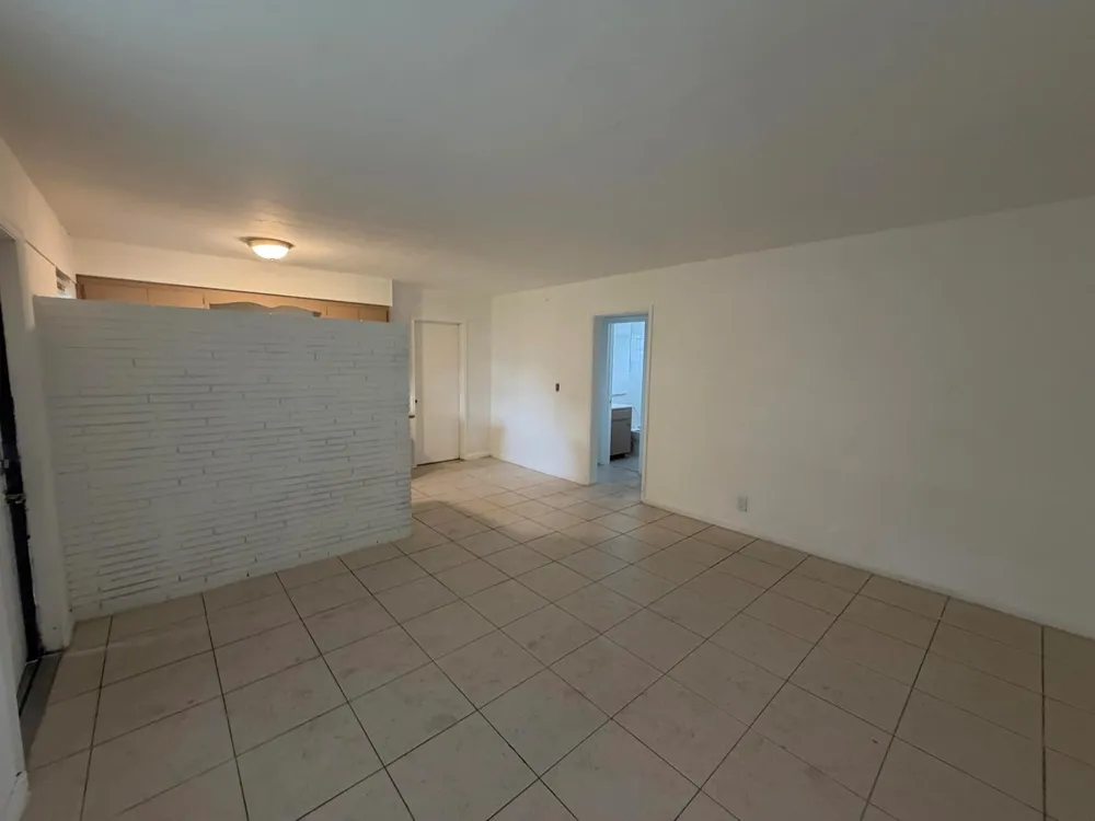 711 NW 4TH AVENUE #2 Fort Lauderdale, FL 33311