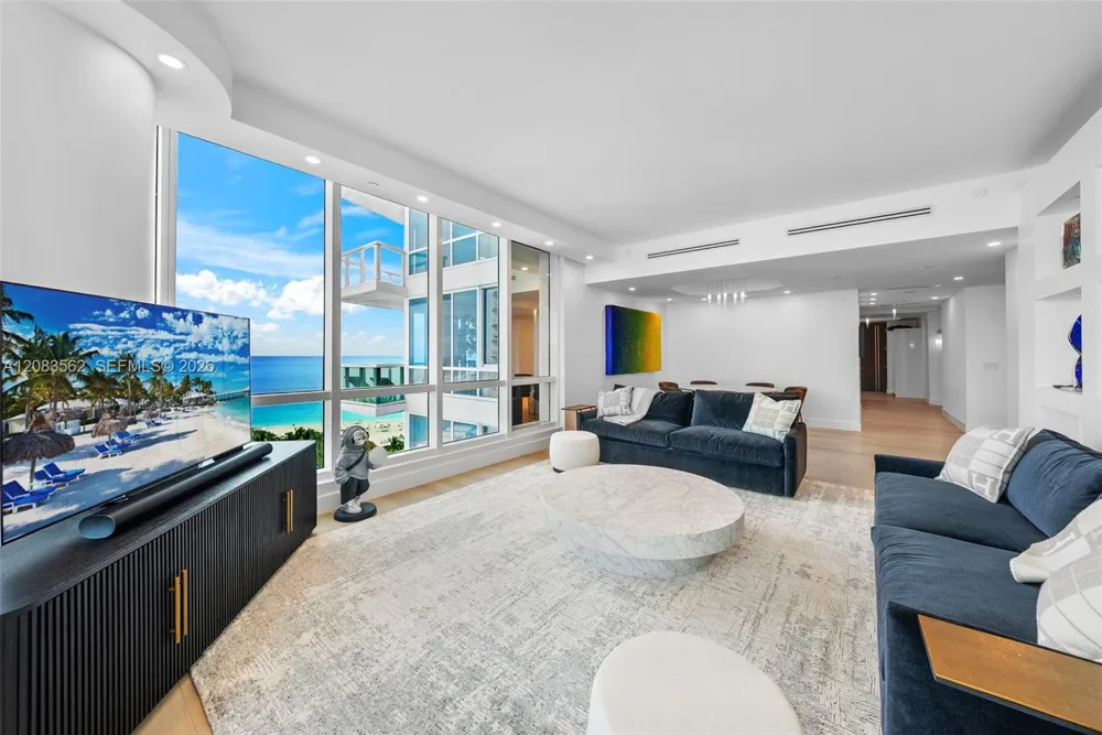 100 S Pointe Dr #1409/10 Miami Beach, FL 33139