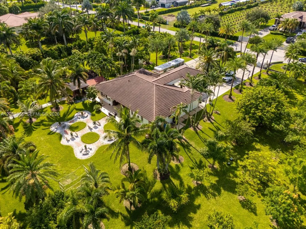 19381 SW 196th St Miami, FL 33187