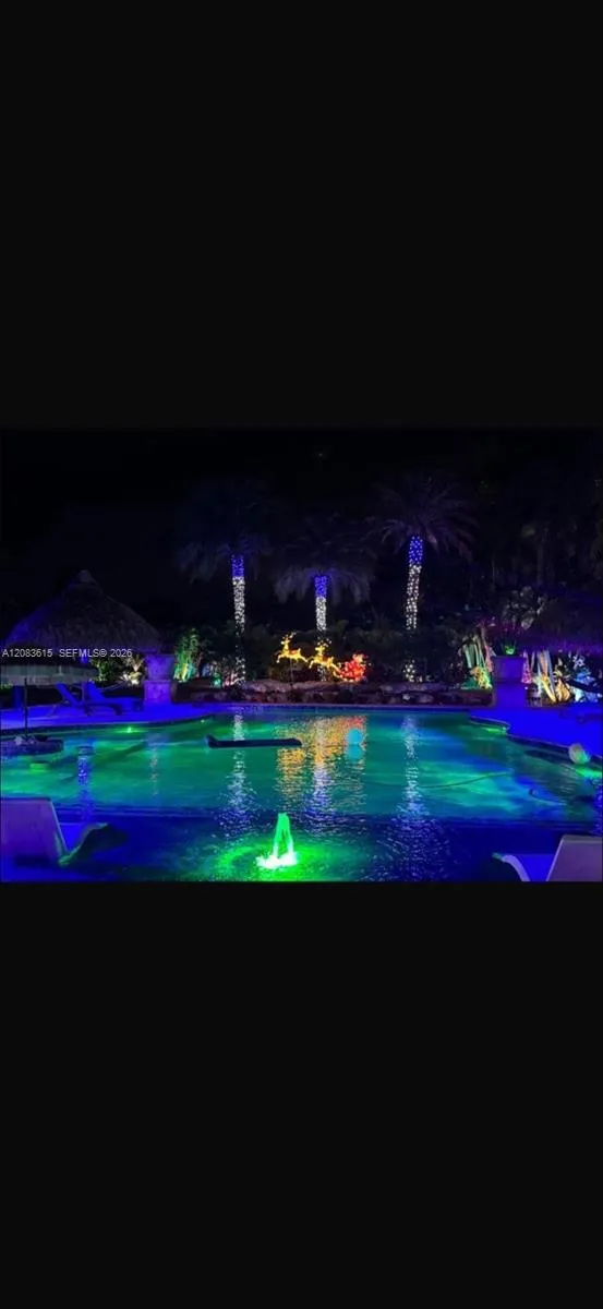 19381 SW 196th St Miami, FL 33187