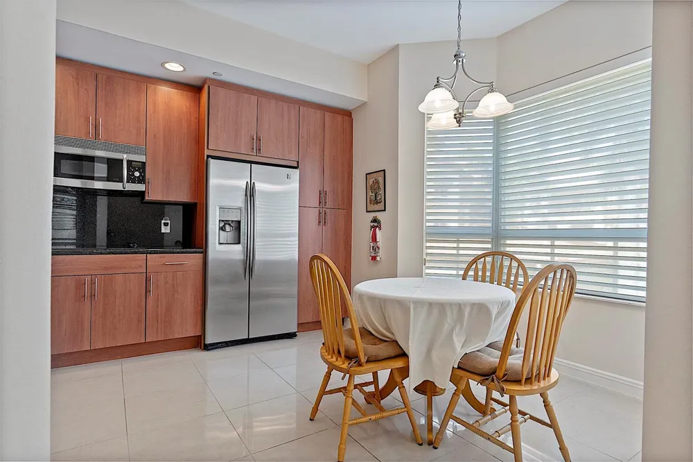 16100 EMERALD ESTATES DRIVE #397 Weston, FL 33331