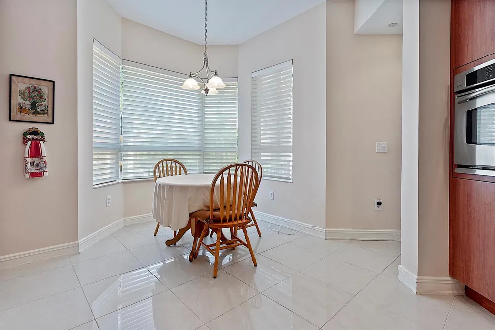 16100 EMERALD ESTATES DRIVE #397 Weston, FL 33331