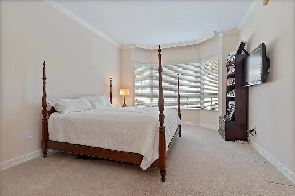16100 EMERALD ESTATES DRIVE #397 Weston, FL 33331