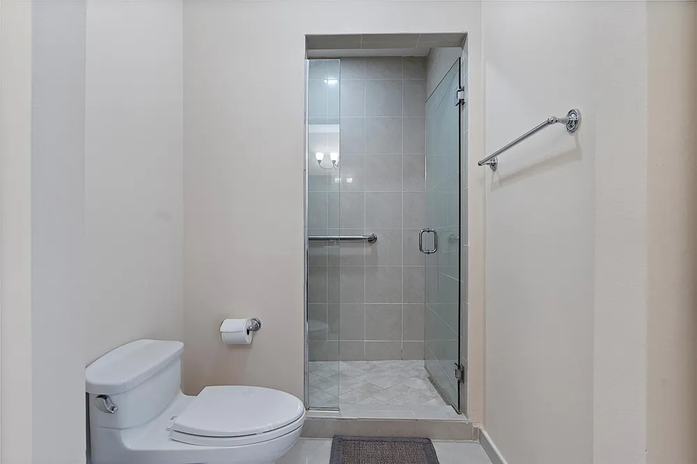 16100 EMERALD ESTATES DRIVE #397 Weston, FL 33331