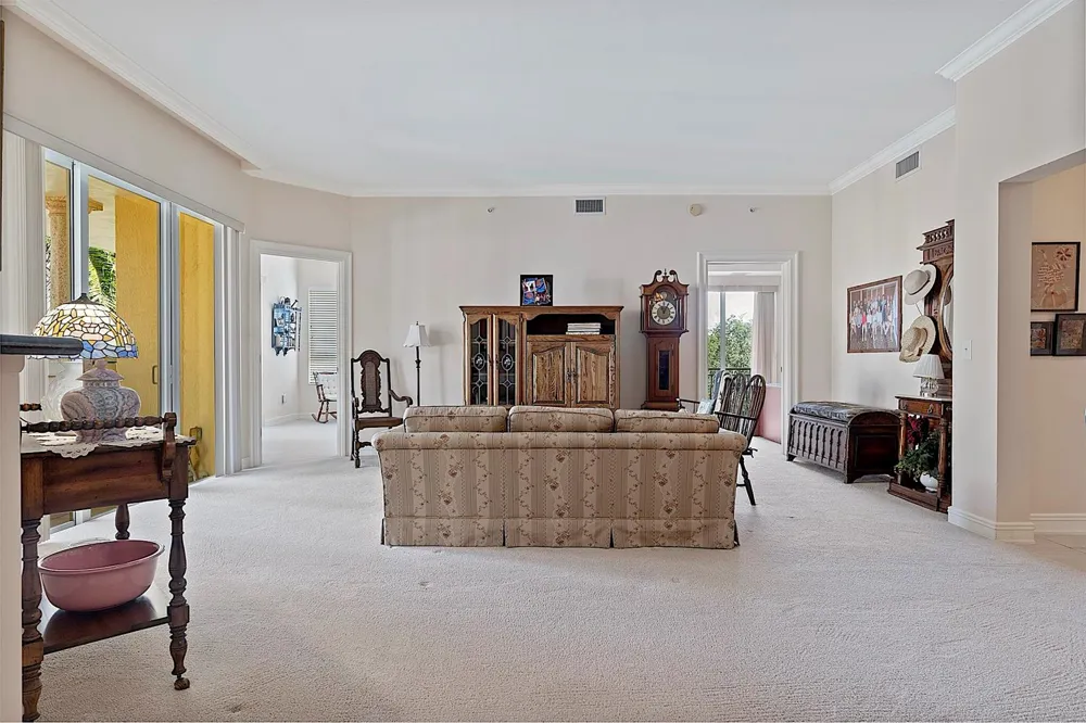 16100 EMERALD ESTATES DRIVE #397 Weston, FL 33331