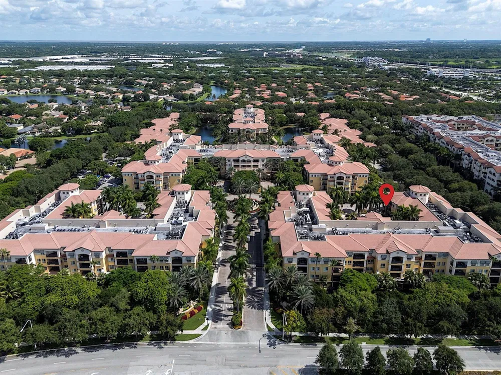 16100 EMERALD ESTATES DRIVE #397 Weston, FL 33331