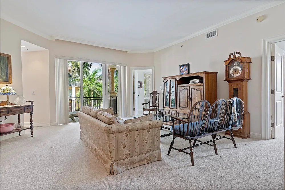 16100 EMERALD ESTATES DRIVE #397 Weston, FL 33331
