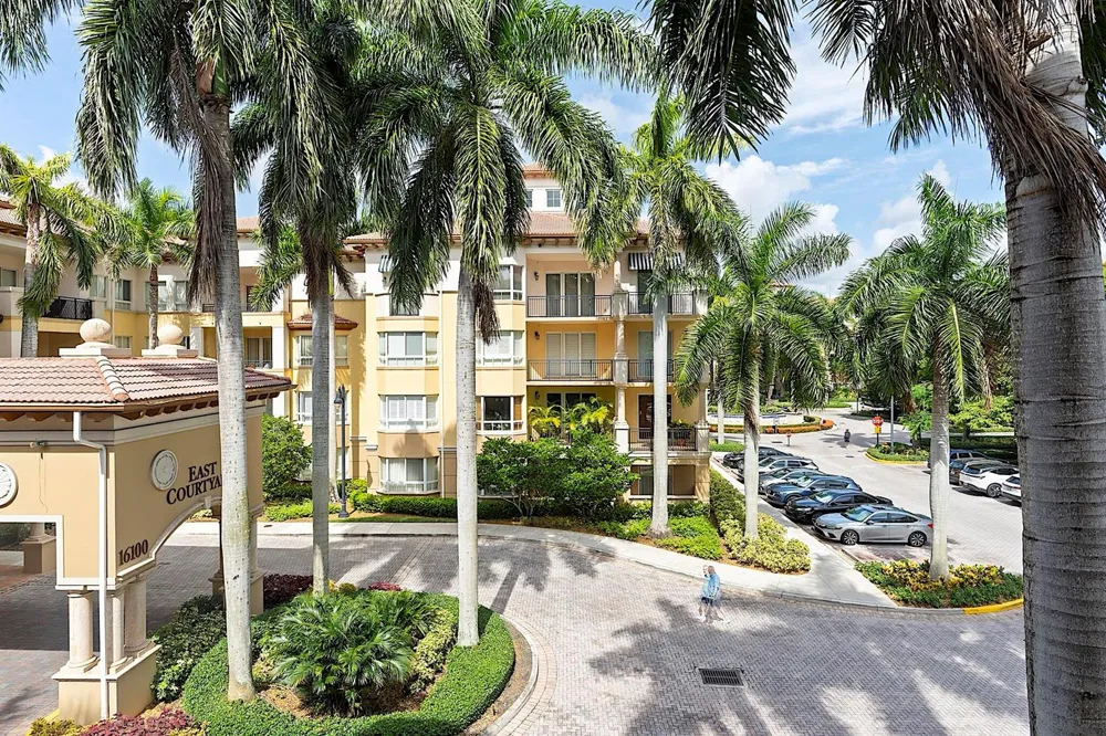 16100 EMERALD ESTATES DRIVE #397 Weston, FL 33331