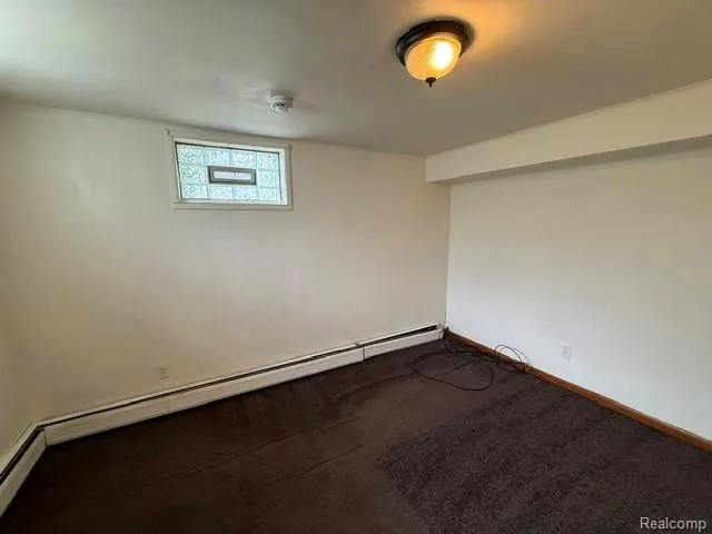 23271 WILLARD AVENUE #3 Warren City, MI 48089