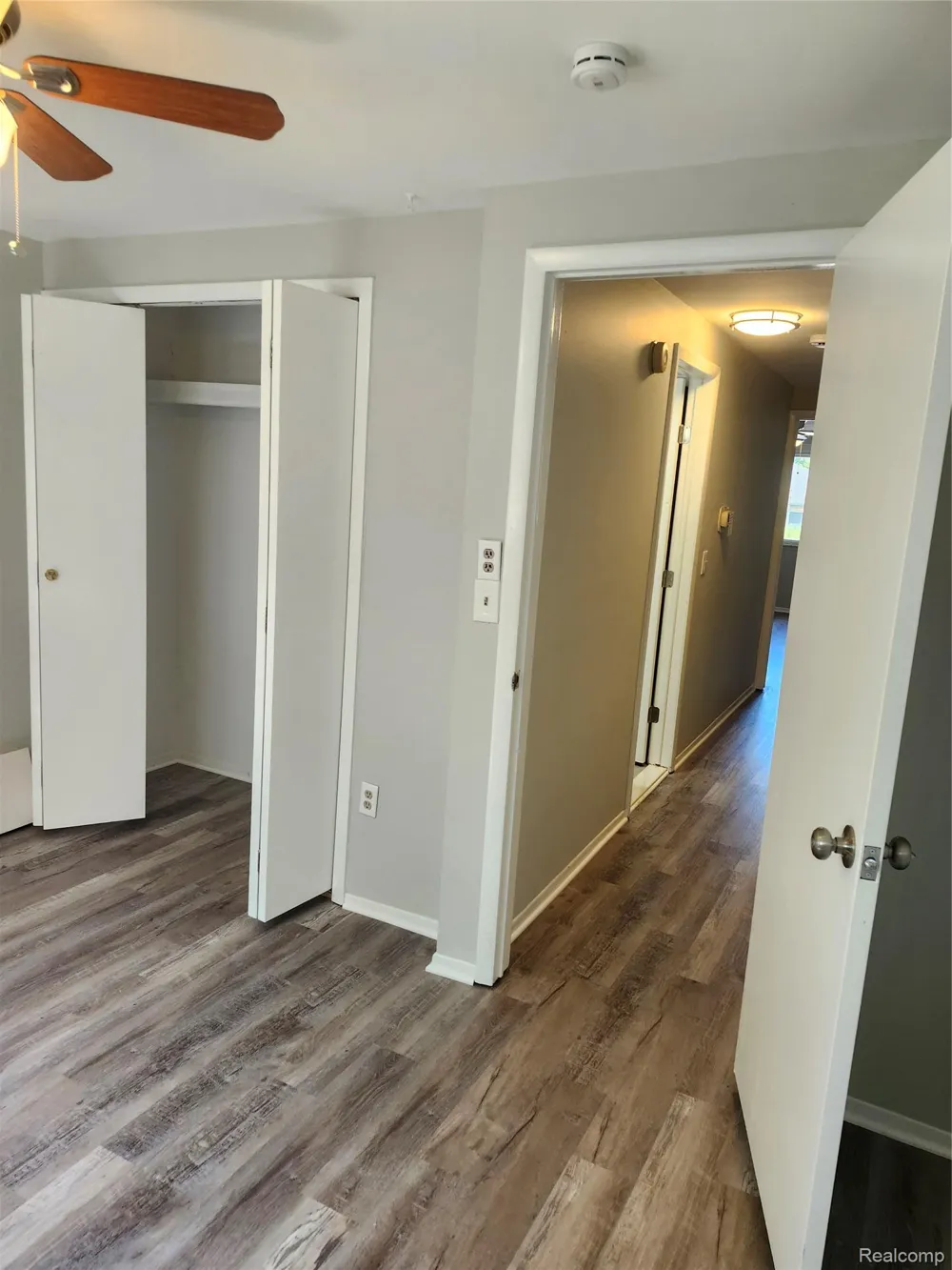 39443 Jefferson Avenue Harrison Charter Township, MI 48045