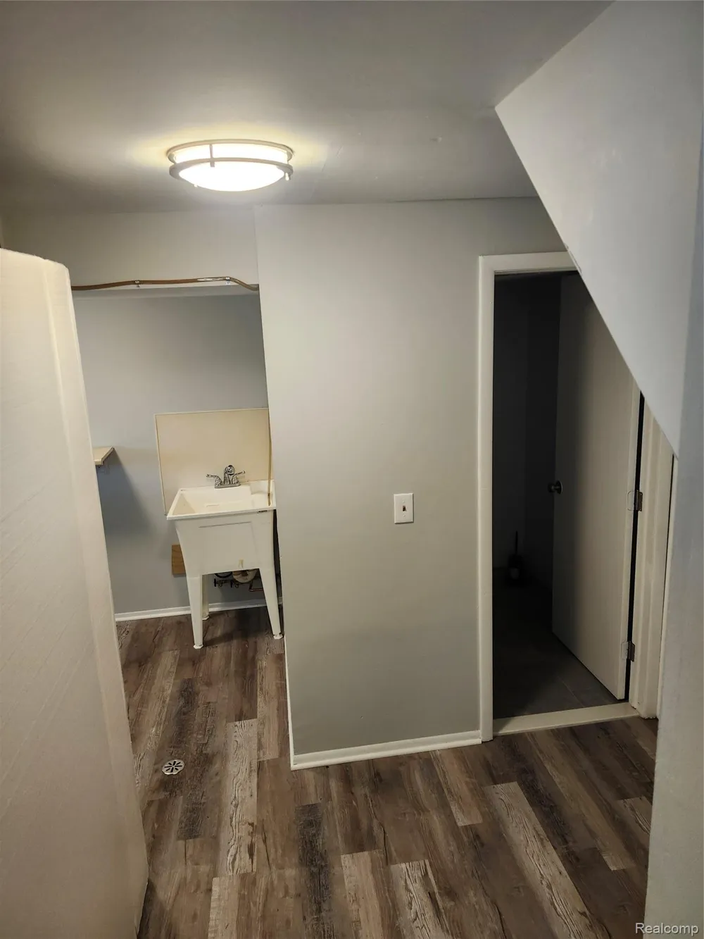 39443 Jefferson Avenue Harrison Charter Township, MI 48045