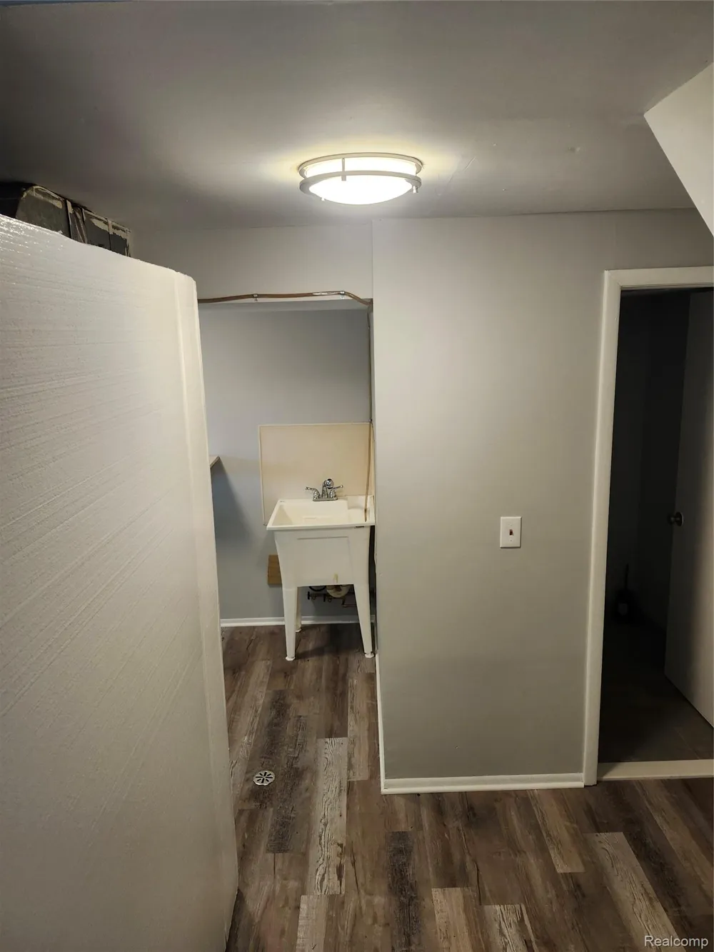 39443 Jefferson Avenue Harrison Charter Township, MI 48045