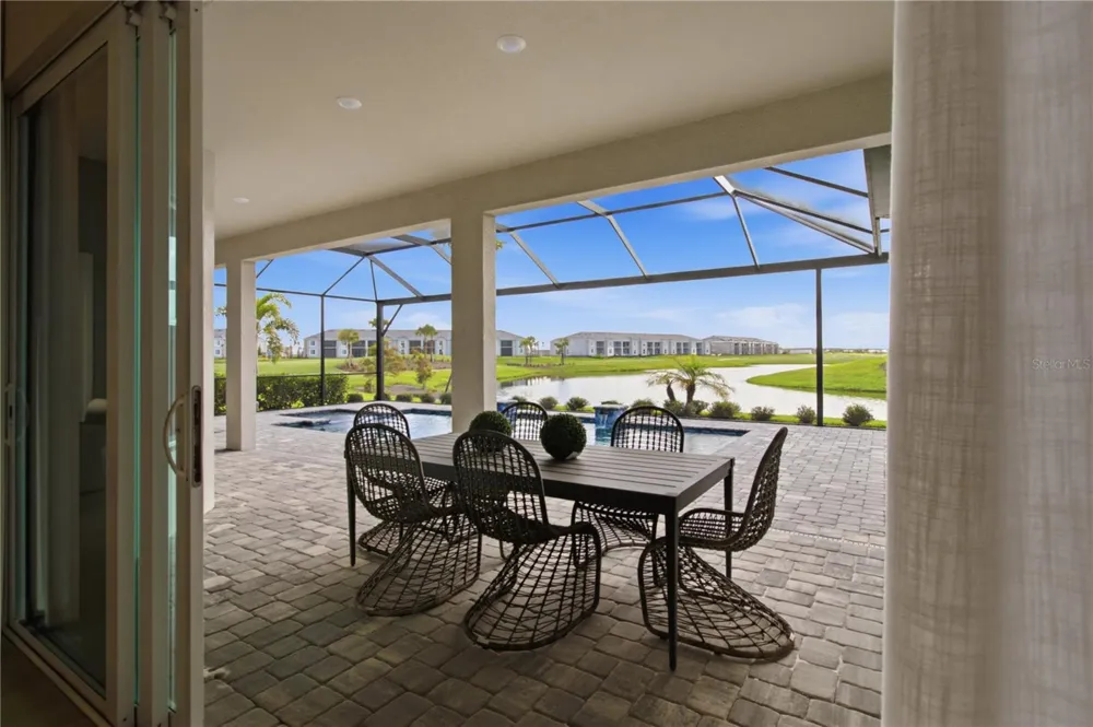 18923 CHERRYSTONE WAY Lakewood Ranch, FL 34211