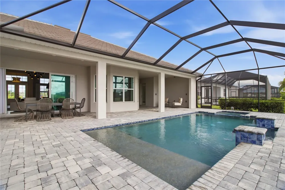 18923 CHERRYSTONE WAY Lakewood Ranch, FL 34211