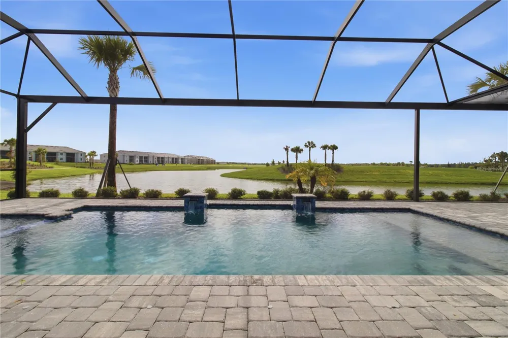 18923 CHERRYSTONE WAY Lakewood Ranch, FL 34211