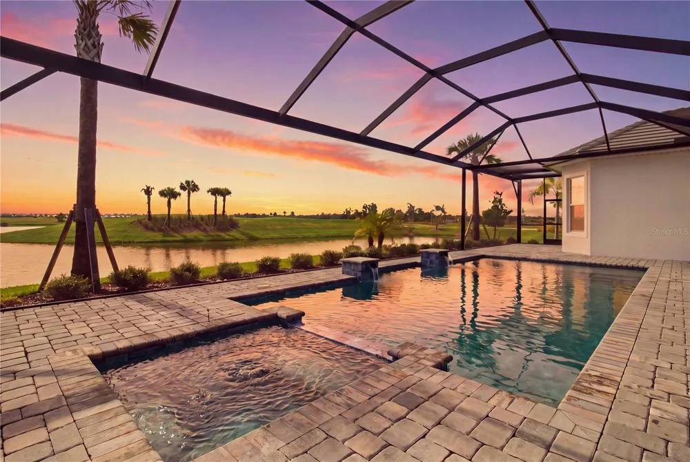 18923 CHERRYSTONE WAY Lakewood Ranch, FL 34211