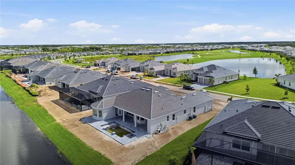 18923 CHERRYSTONE WAY Lakewood Ranch, FL 34211