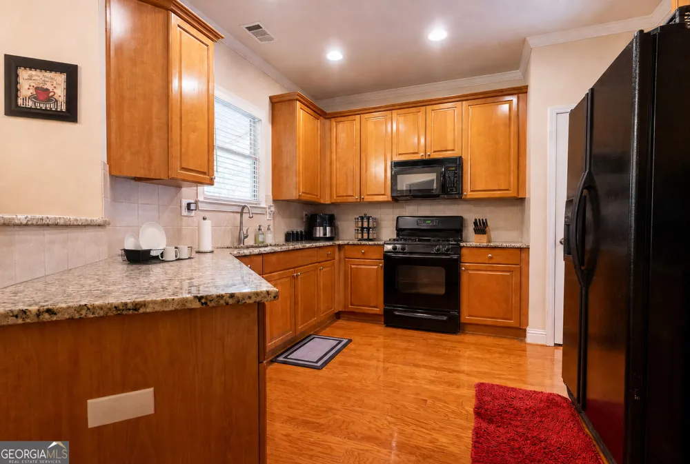 5834 Webb Forest CT Powder Springs, GA 30127