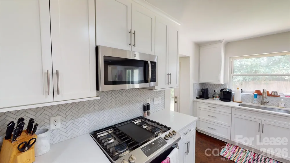 1329 Mockingbird Lane Charlotte, NC 28209