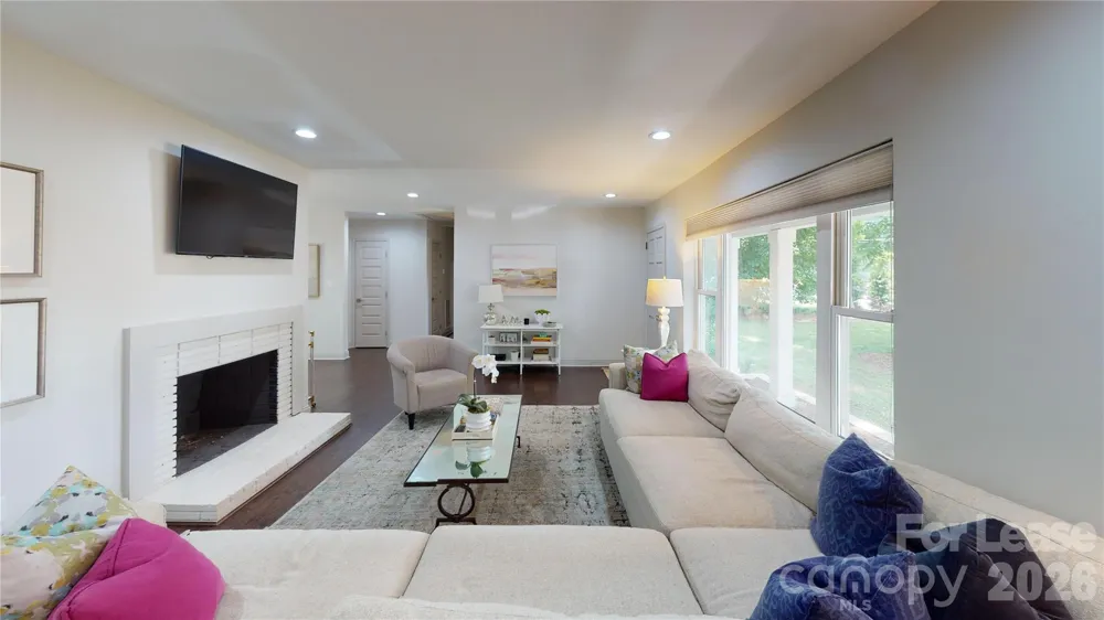 1329 Mockingbird Lane Charlotte, NC 28209