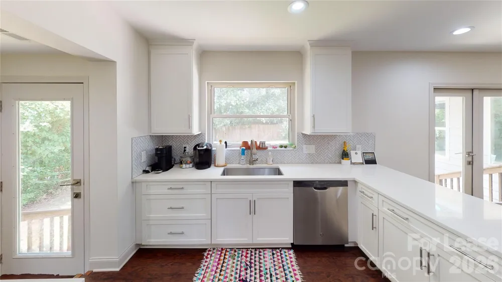 1329 Mockingbird Lane Charlotte, NC 28209