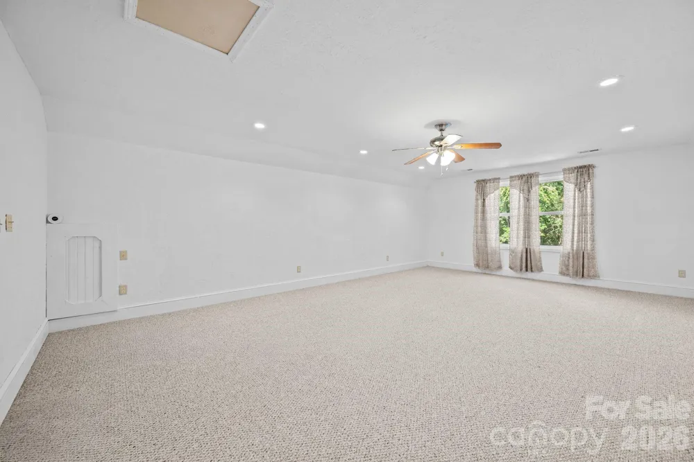 949 Dav Road Hays, NC 28635