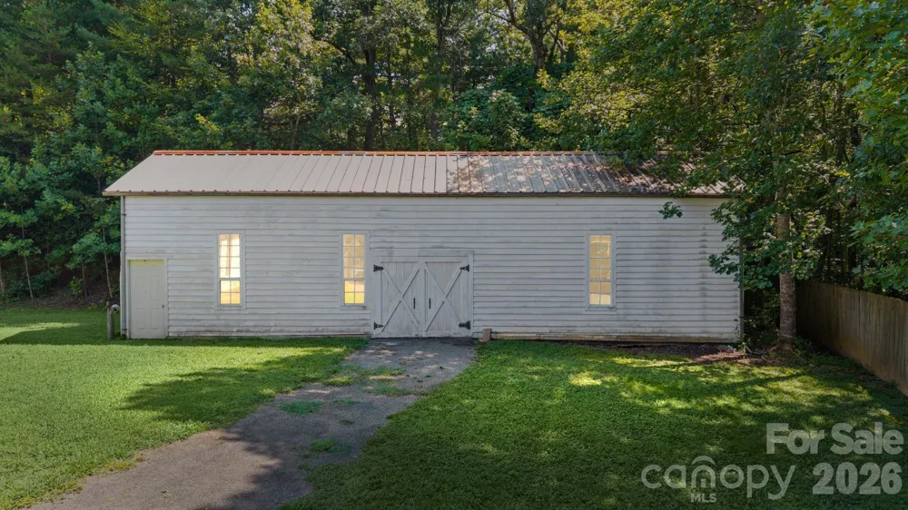 949 Dav Road Hays, NC 28635