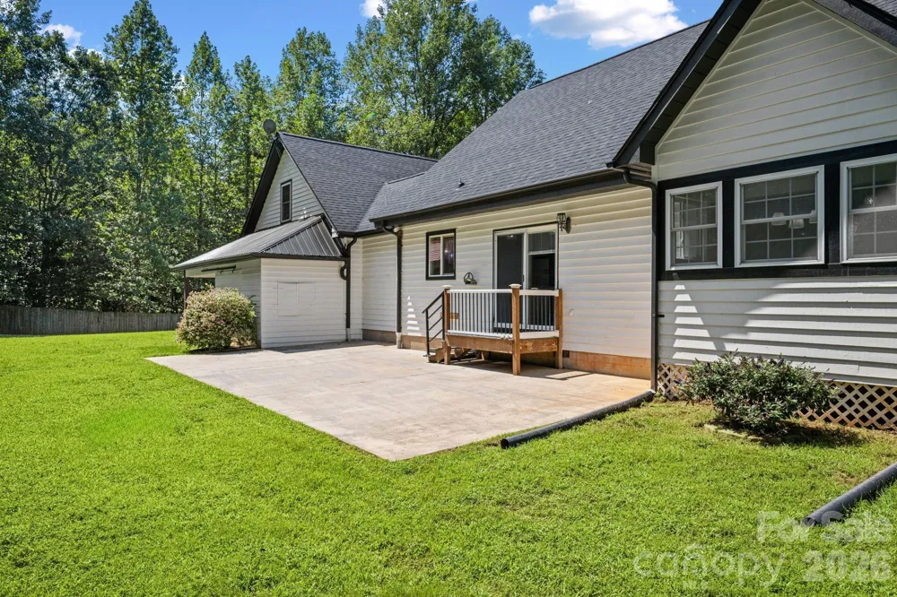 949 Dav Road Hays, NC 28635