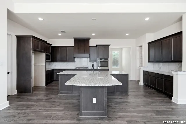 113 Raven Road Castroville, TX 78009