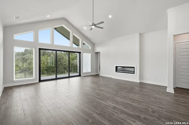 113 Raven Road Castroville, TX 78009