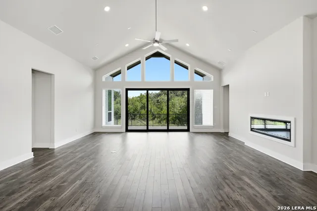 113 Raven Road Castroville, TX 78009