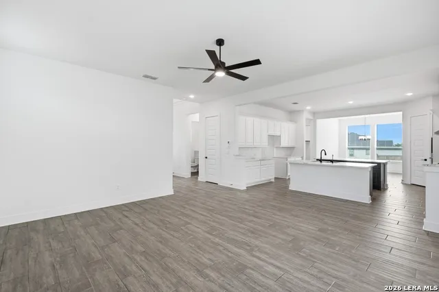 102 Kari Drive Castroville, TX 78009