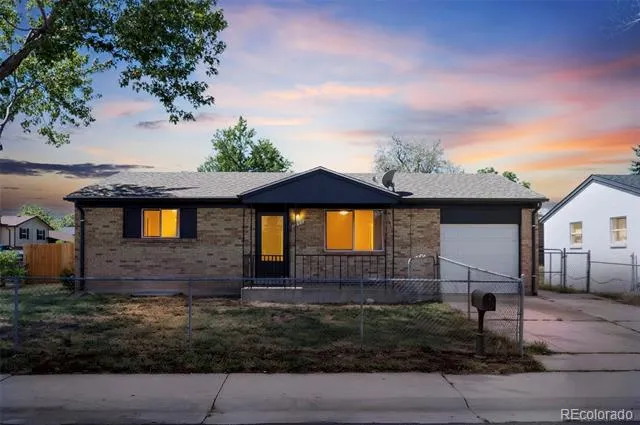 5355 Tulsa Way Denver, CO 80239