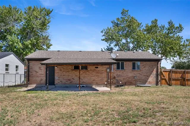 5355 Tulsa Way Denver, CO 80239