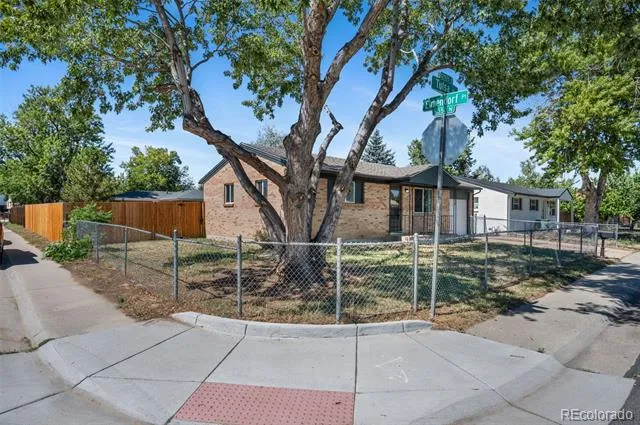 5355 Tulsa Way Denver, CO 80239