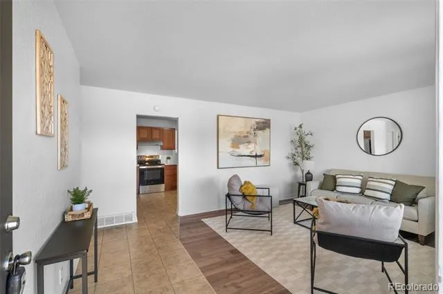 5355 Tulsa Way Denver, CO 80239