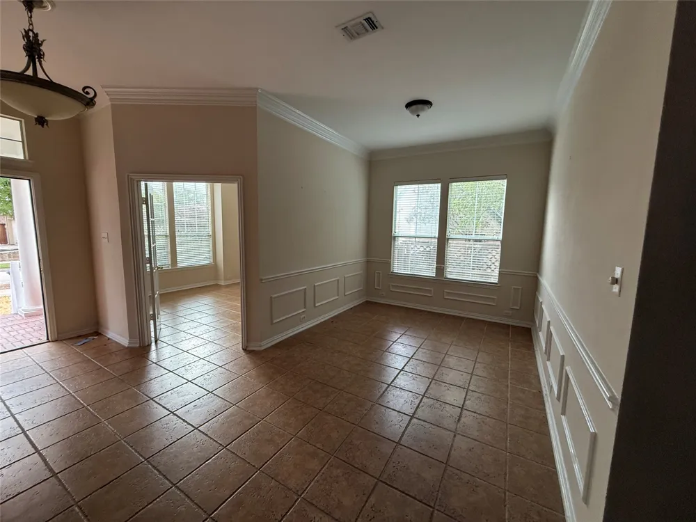 6017 Avalon Street North Richland Hills, TX 76180