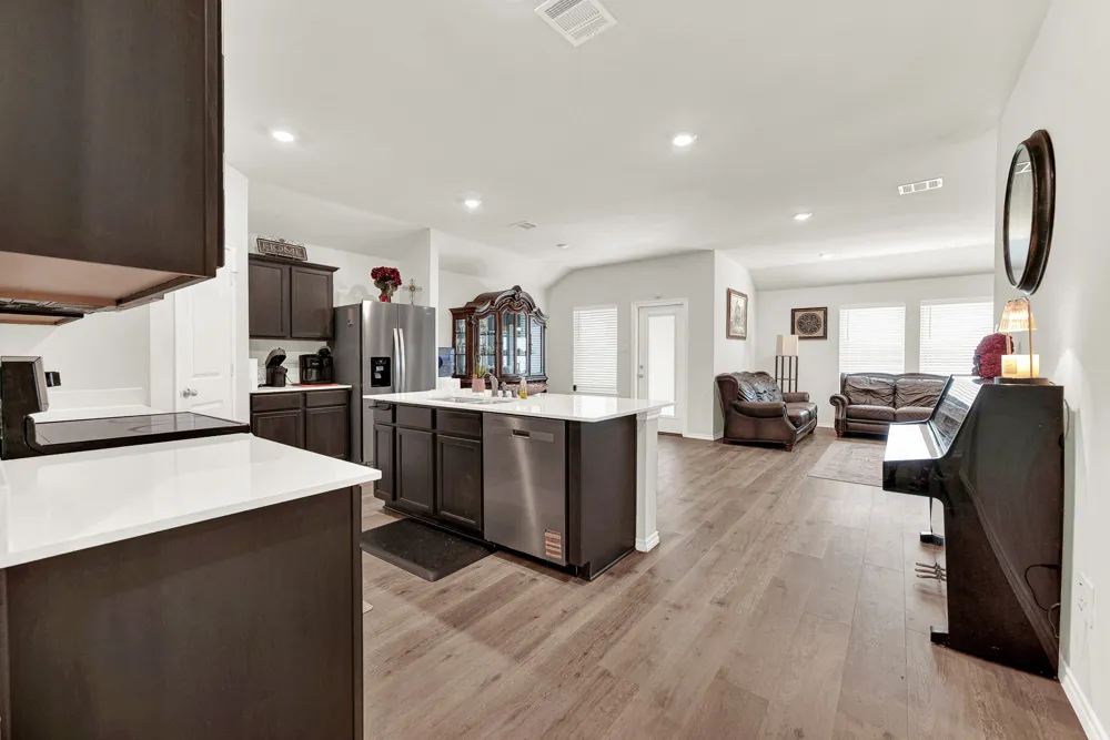 402 Branch Canyon Way Princeton, TX 75407
